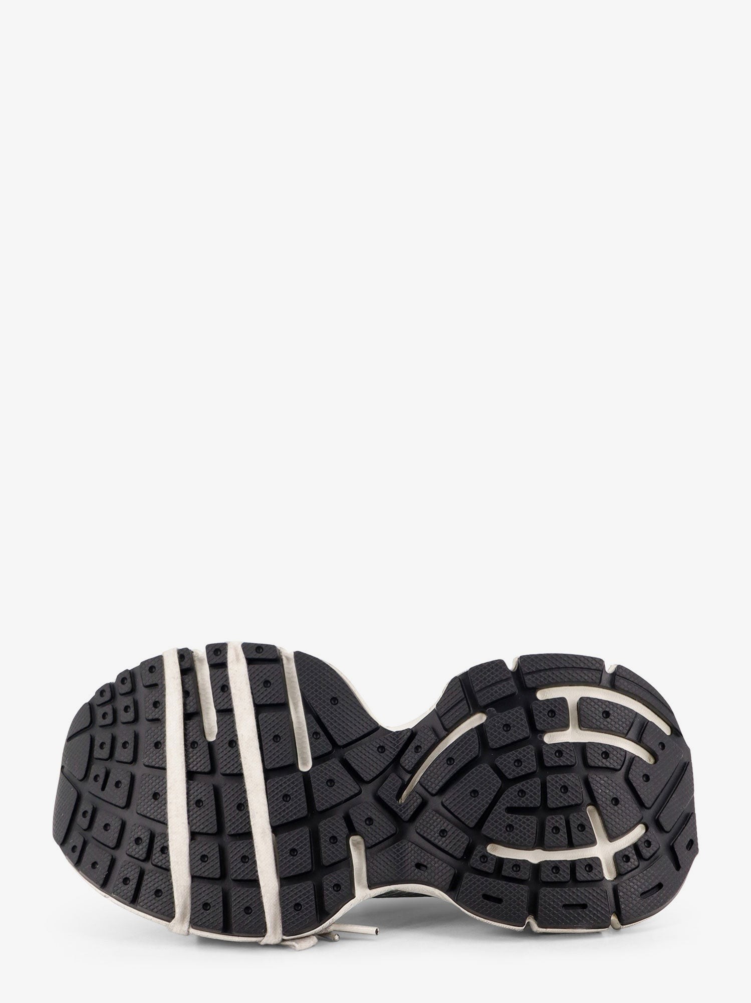 3XL Gradient mesh sneakers with used effect - Image 4