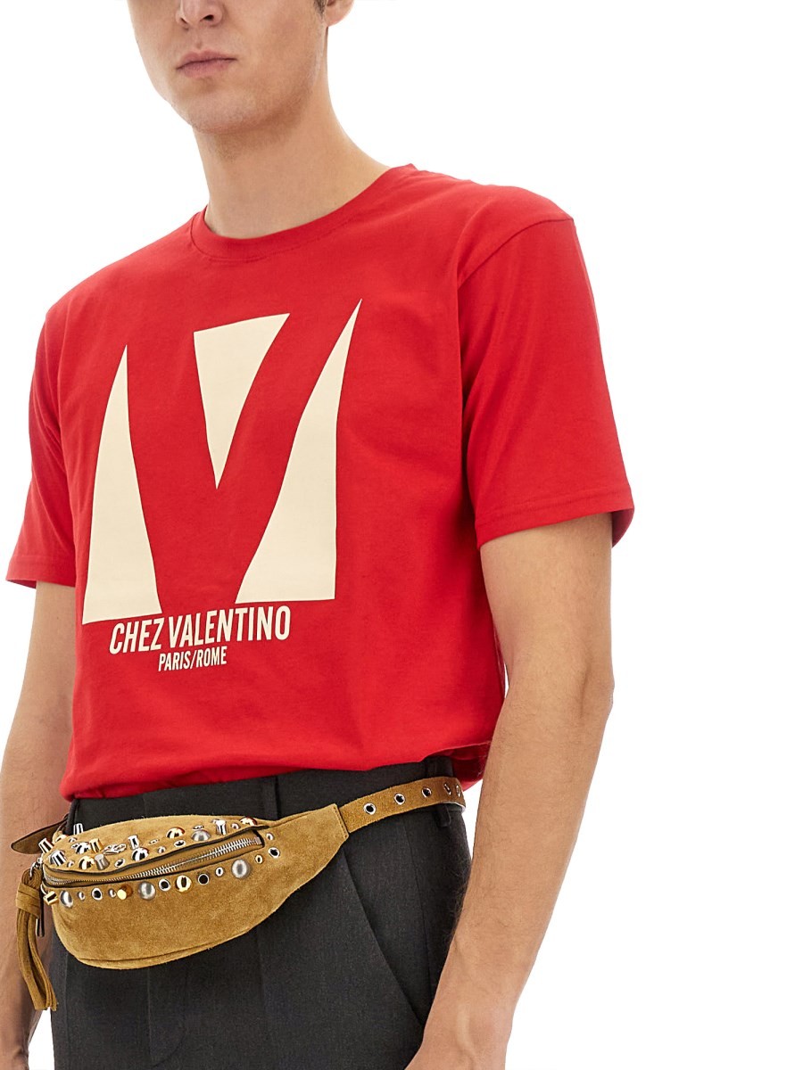 COTTON T-SHIRT WITH "CHEZ VALENTINO" PRINT - Image 4
