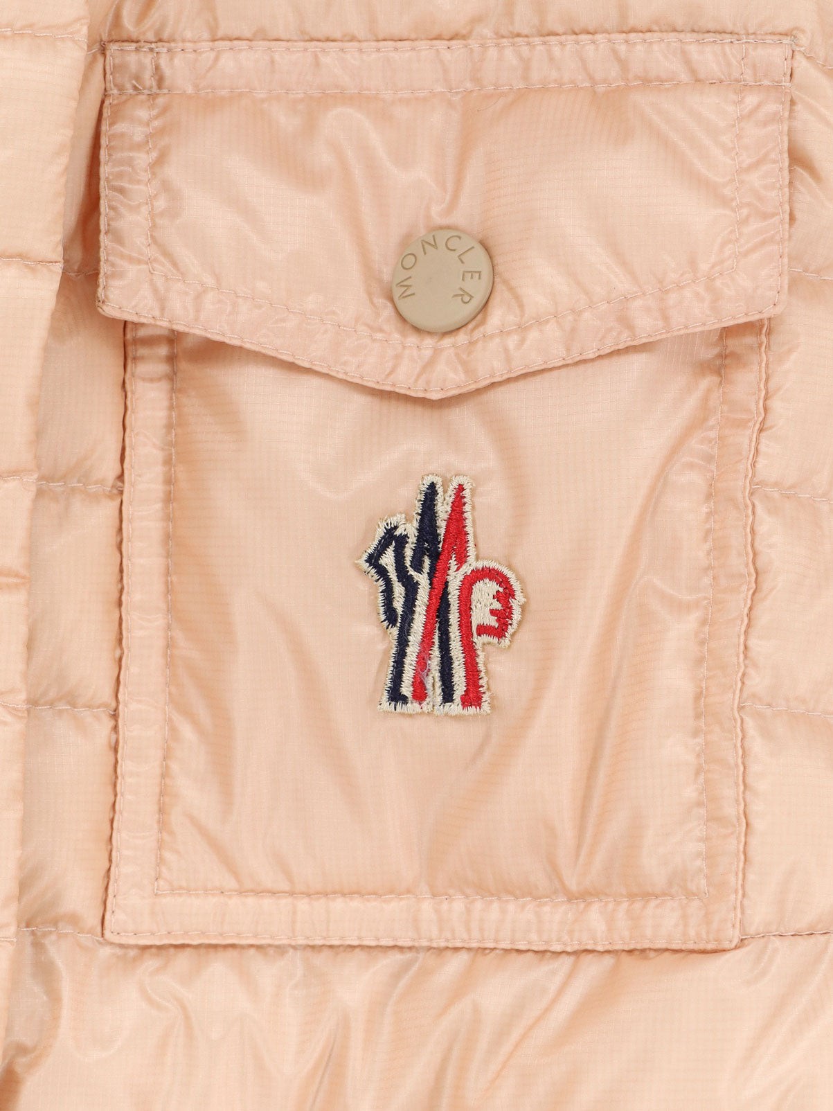 Gumiane sleeveless down jacket - Image 3