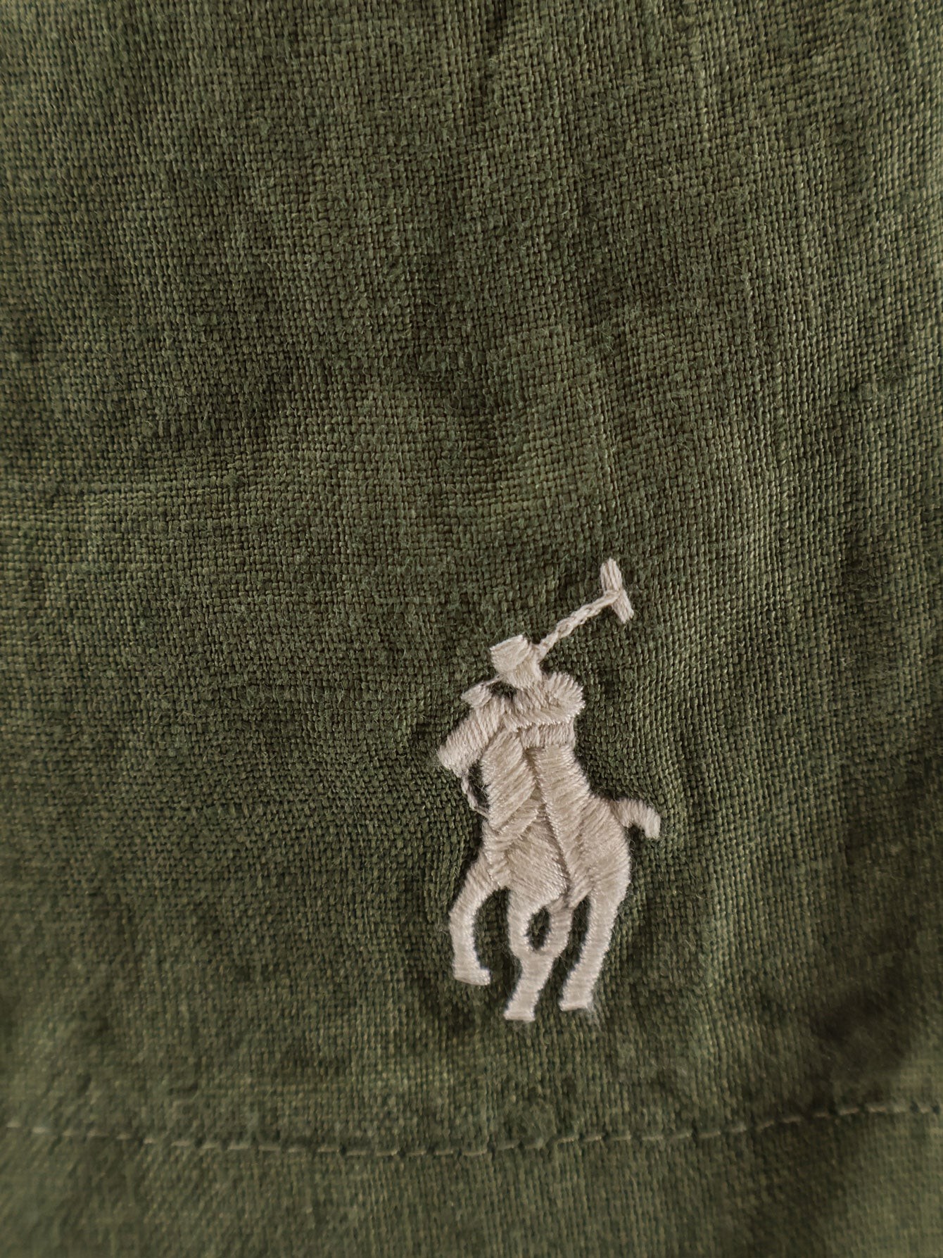 Linen bermuda shorts with embroidered logo - Image 3