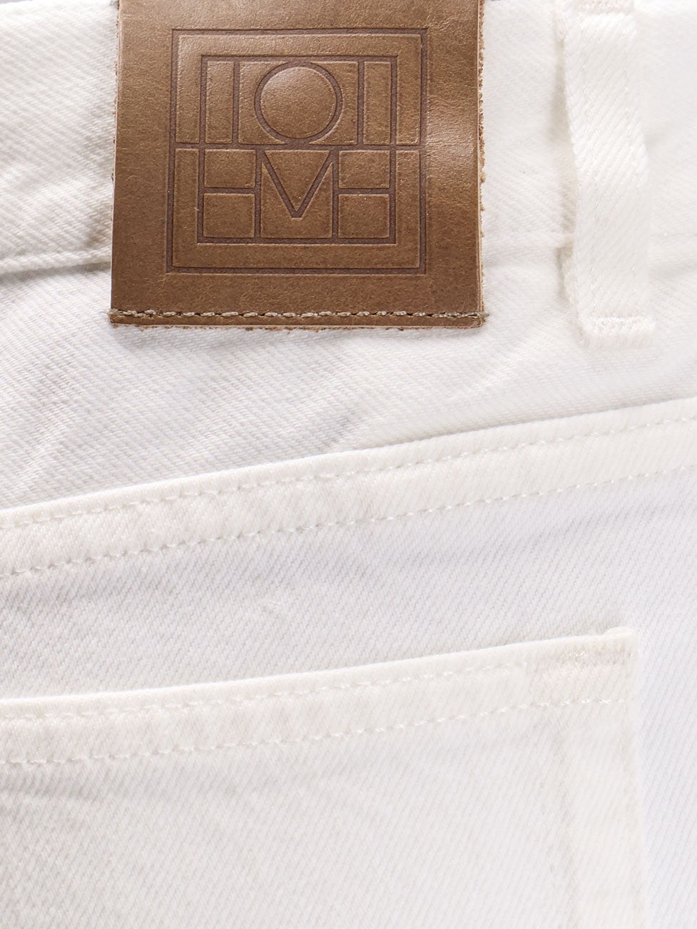 White denim trousers with flared bottom - Image 5