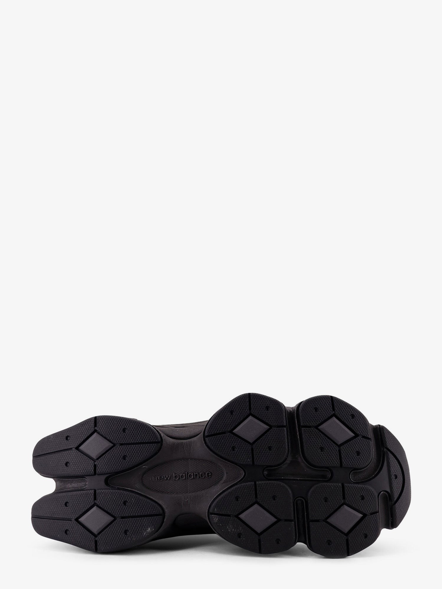 740 mesh sneakers with logo on the side - Image 4