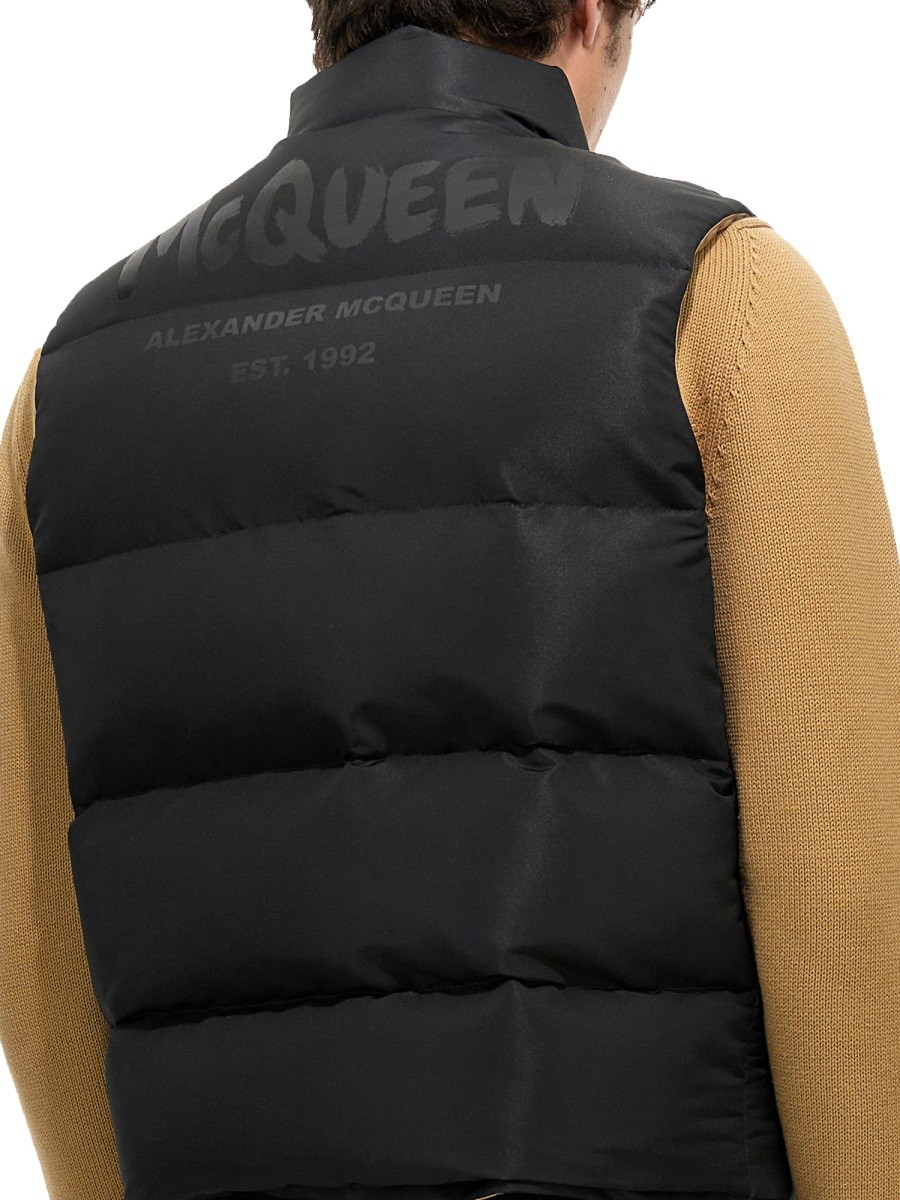 Alexander Mcqueen - GRAFFITI LOGO PRINT DOWN VEST - Image 4