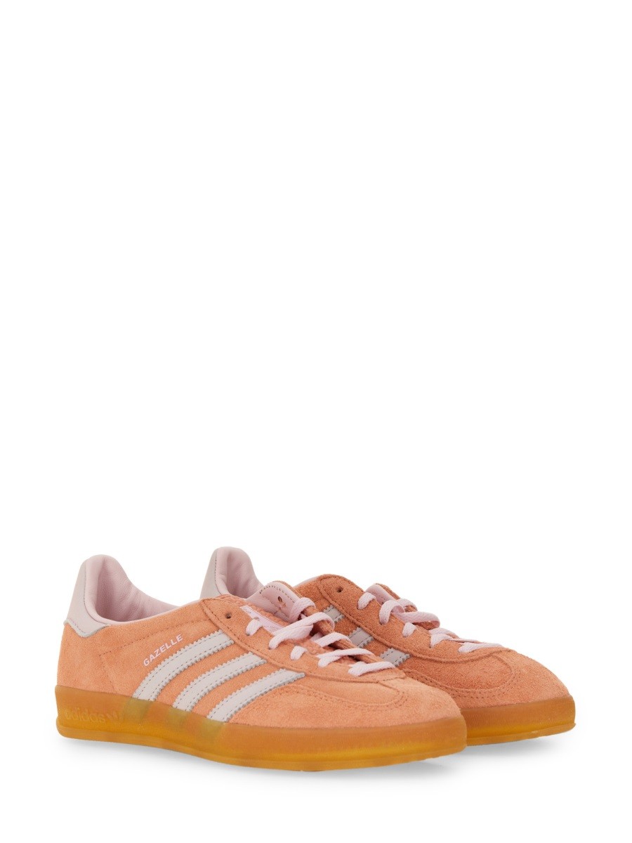 ADIDAS ORIGINALS - INDOOR GAZELLE SNEAKER - Image 2