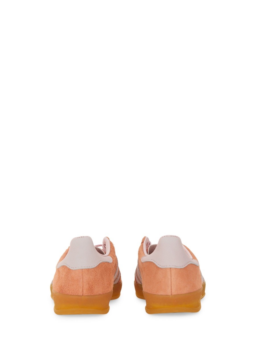 ADIDAS ORIGINALS - INDOOR GAZELLE SNEAKER - Image 3