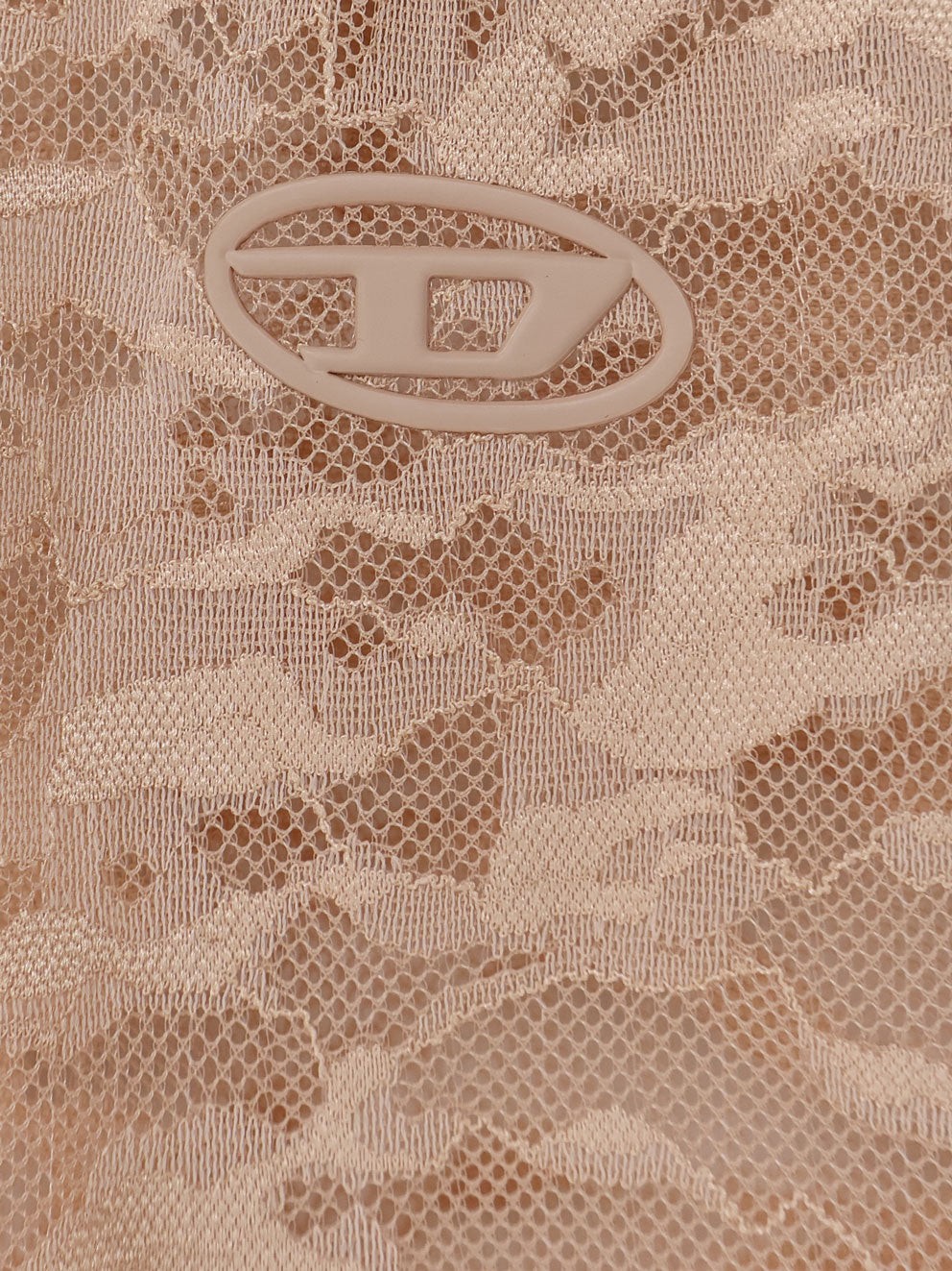 Kasia-Utlt Lace T-Shirt - Image 3
