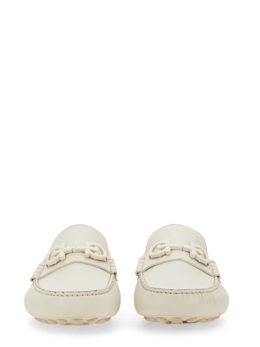 Ferragamo - MOCCASIN WITH GANCINI ORNAMENT - Image 4