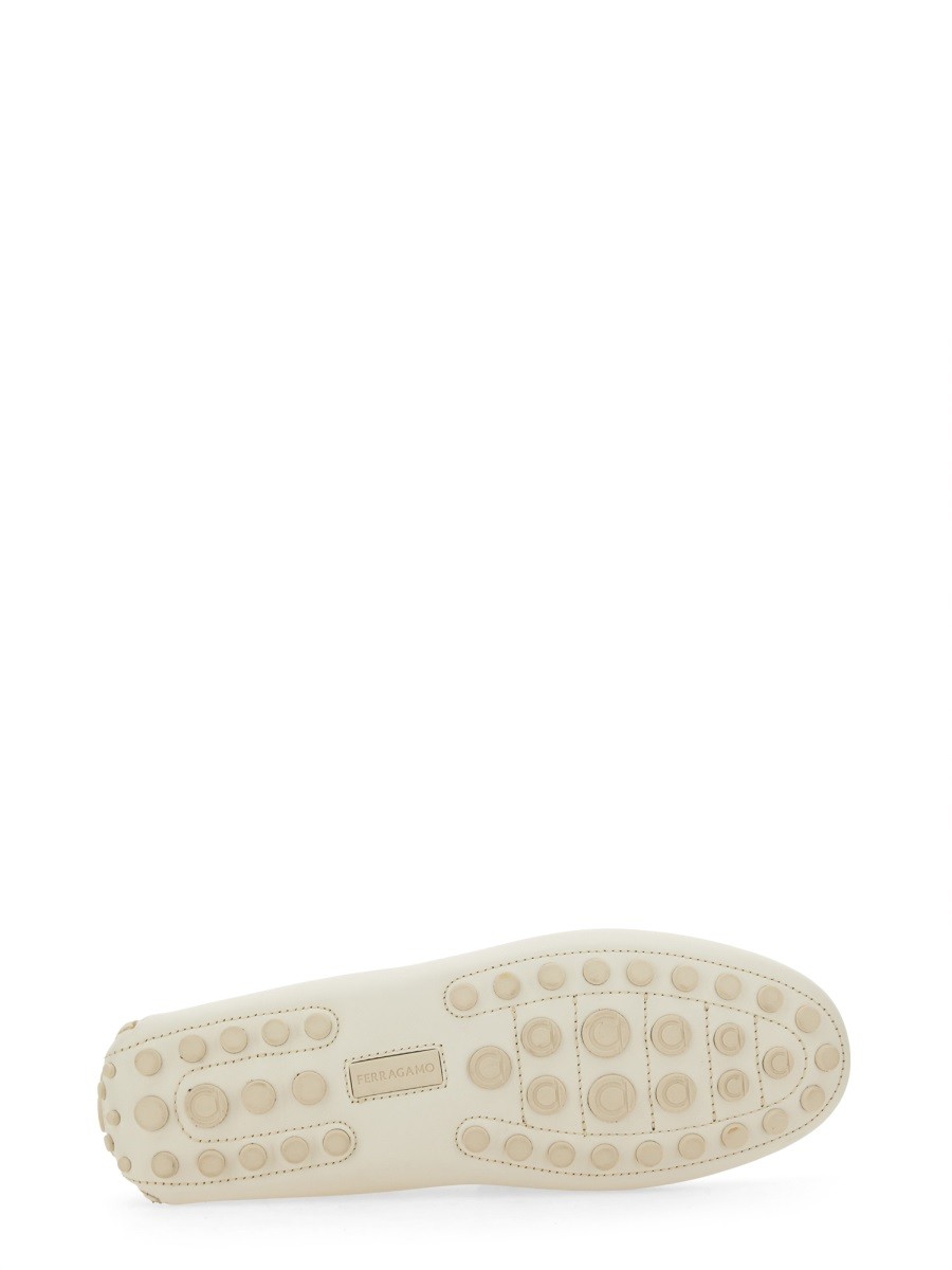 Ferragamo - MOCCASIN WITH GANCINI ORNAMENT - Image 6