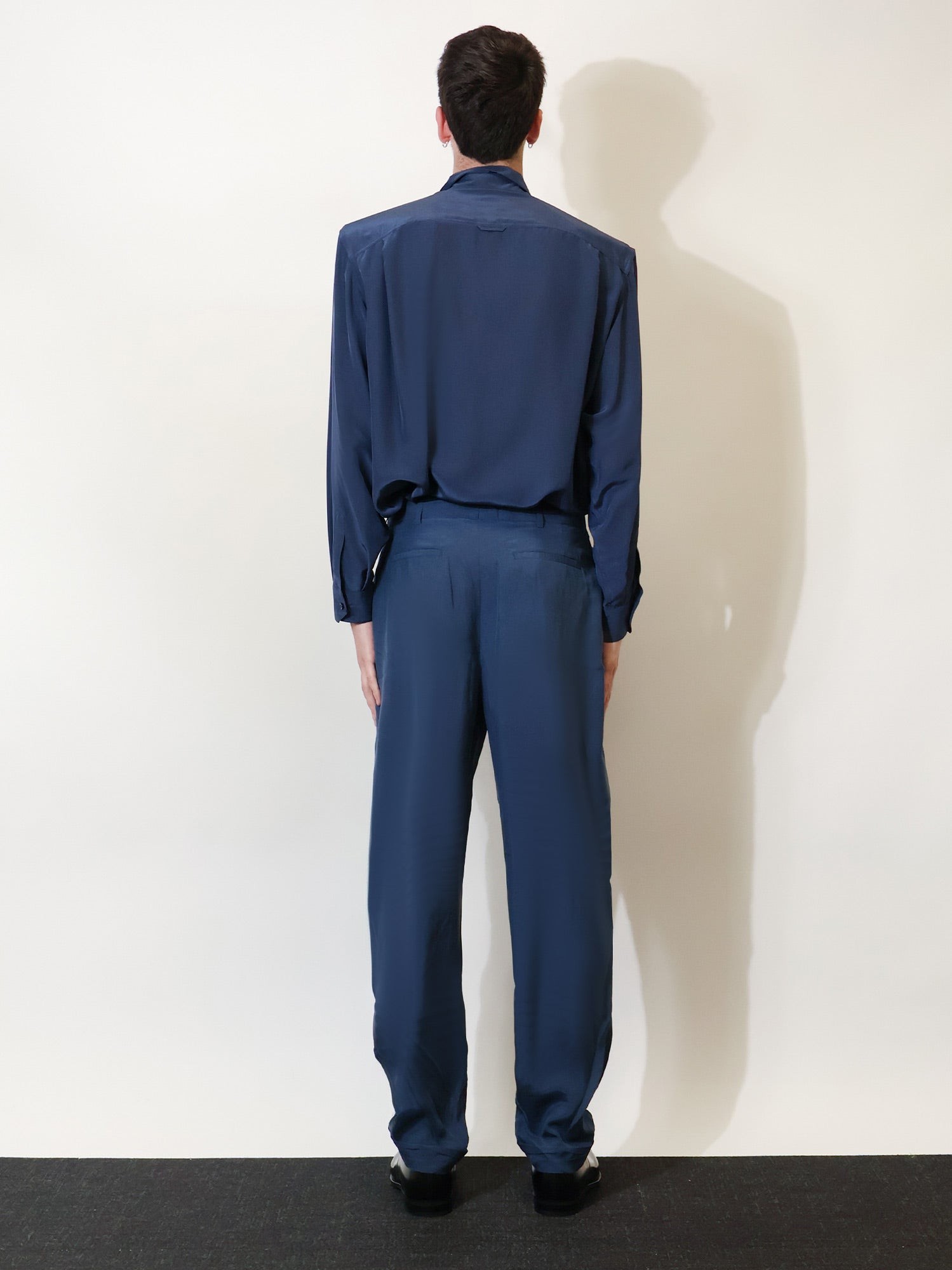Silk trousers with belt - Image 3