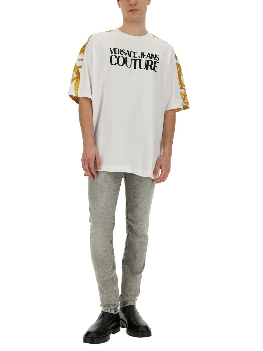 Versace Jeans Couture - T-SHIRT WITH LOGO - Image 2